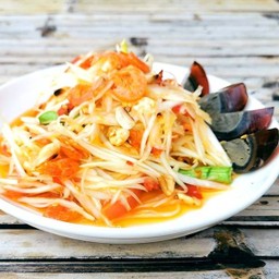 ตำไทยไข่เยี่ยวม้า