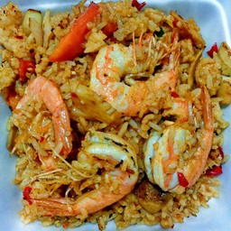 ข้าวผัดต้มยำกุ้ง