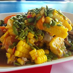 ตำข้าวโพดกุ้งสด