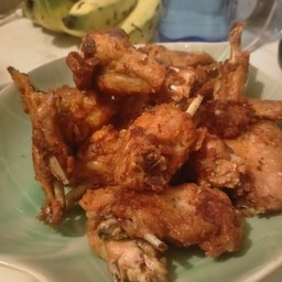 เป็ดทอดกระเทียม