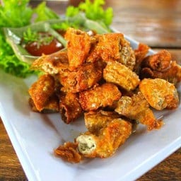 ร้านแสงจันทร์ลาบก้อย