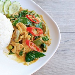 เขียวหวานผัดแห้ง ไก่