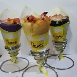 Ricco pizza cone สาขาลำปาง