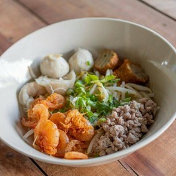 ก๋วยเตี๋ยวน้ำใส