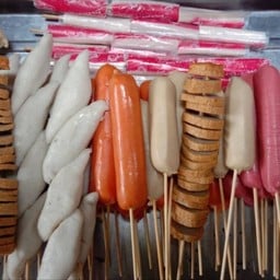 ลูกชิ้นนึ่ง-ของทอดในบ้าน