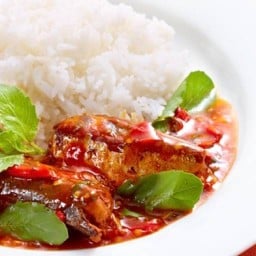 ร้านครัวคุณแม่อำไพ อาหารตามสั่ง