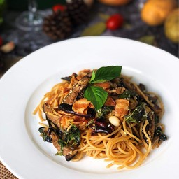 Spaghetti bacon พริกแห้ง