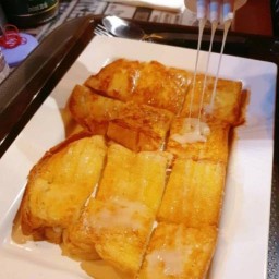 ขนมปิ่งปัง  ปัง ปัง ปัง จ้าาาา