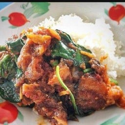 ก๋วยเตี๋ยวไก่มะระหม้อดิน สาขา 2 ประชาสโมสร
