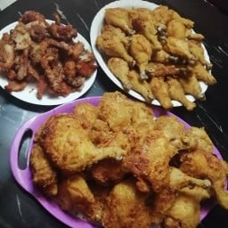 ราชาผัดไทยเจ้าเก่า