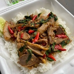 ครัวอู่เงิน ก๋วยเตี๋ยวเป็ด อาหารตามสั่ง