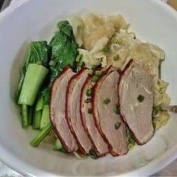 เกี๊ยวกุ้ง+เป็ดย่าง