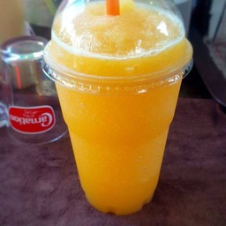 น้ำส้มคั้นสดปั่น