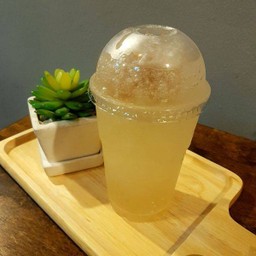 บ๊วยโซดาเย็น