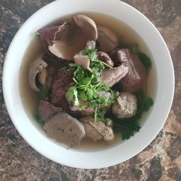 เกาเหลาเลือดหมู ธรรมดา