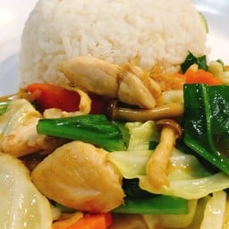 ผัดผักรวมหมูไก่