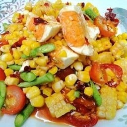 ตำข้าวโพด(ไข่เค็ม)