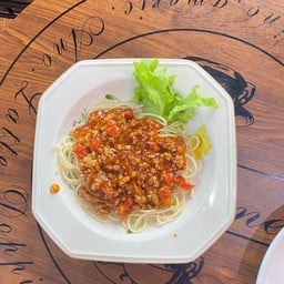 สปาเก็ตตี้ซอสมะเขือเทศหมูสับ