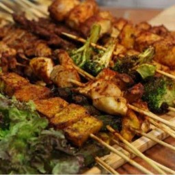 food house by กิ๊ฟ