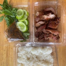 วัยรุ่น หมูอบโอ่ง