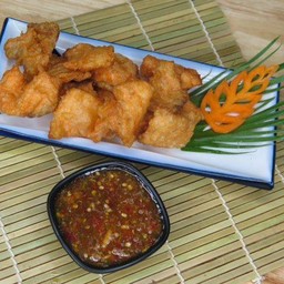 แซลมอนทอดกรอบ