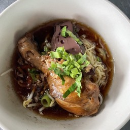 ก๋วยเตี๋ยวไก่