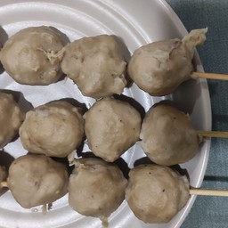 ก๋วยเตี๋ยวเนื้อ