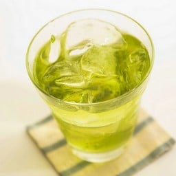 ชาเขียวญี่ปุ่นกลิ่นมะลิเย็น