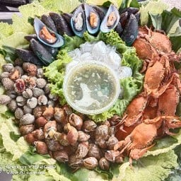 ร้านสถานีมีหอย ปากซอยเตาอิฐ