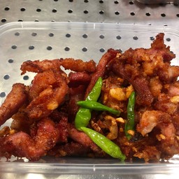 แหนมซี่โครงอ่อนกับแหนมคอทอด