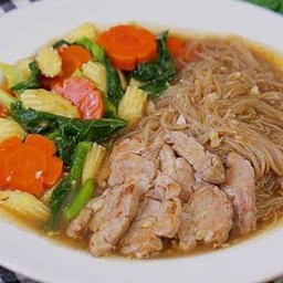 ราดหน้าเส้นหมี่