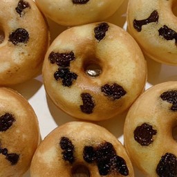 ขนม นม เนย by น้องใบพลู ร้านแนะนำ โดนัทอร่อยจริง