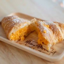 Salt Egg Lava Croissant