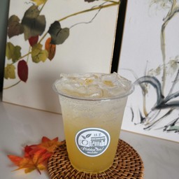 yuzu honey sparkling