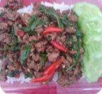 ข้าวกระเพราเนื้อโคขุน+ไข่เจียว