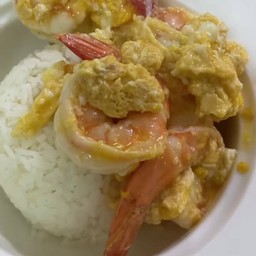 ข้าวไข่ขยี้กุ้ง