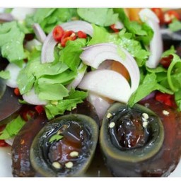 ยำไข่เยี่ยวม้า