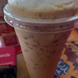 กาแฟสด ลาเต้เย็น