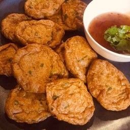 น่ากิน by ฐิตา