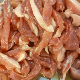 หมูแดดเดียวสดใหม่