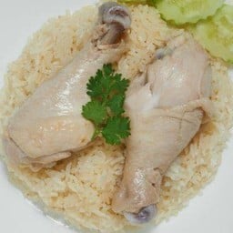 ข้าวมันไก่พิเศษ 2 น่อง