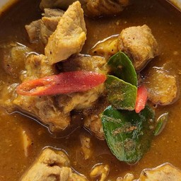 แกงคั่วกระดูกหมู