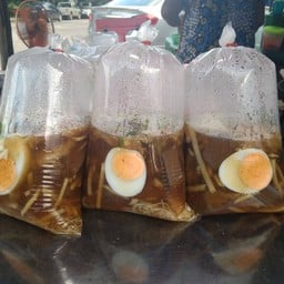 เจ๊มุ่ม กระเพาะปลา สาขาตลาดไนท์บาซ่าส์