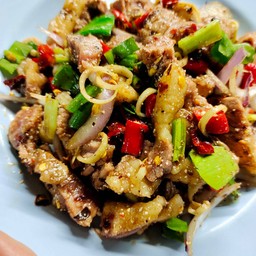 พล่าเนื้อ