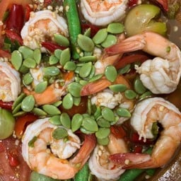 กุ้งสุกนัวร์ปลาร้า