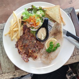 หมูสันคอ+ปลาดอรี