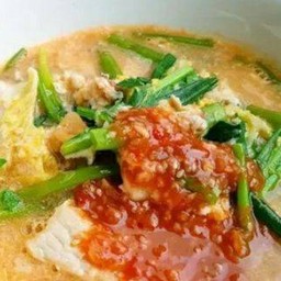 สุกี้น้ำหมูรวม