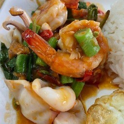 สั่งจัดจ้าน