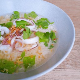 ข้าวต้ม ปลาหมึก