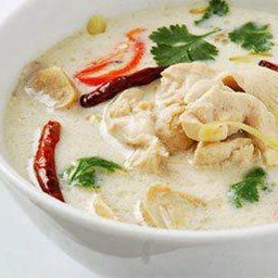 ต้มข่าไก่